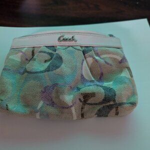 Coach Canvas Signature Wristlet, (Missing Strap)